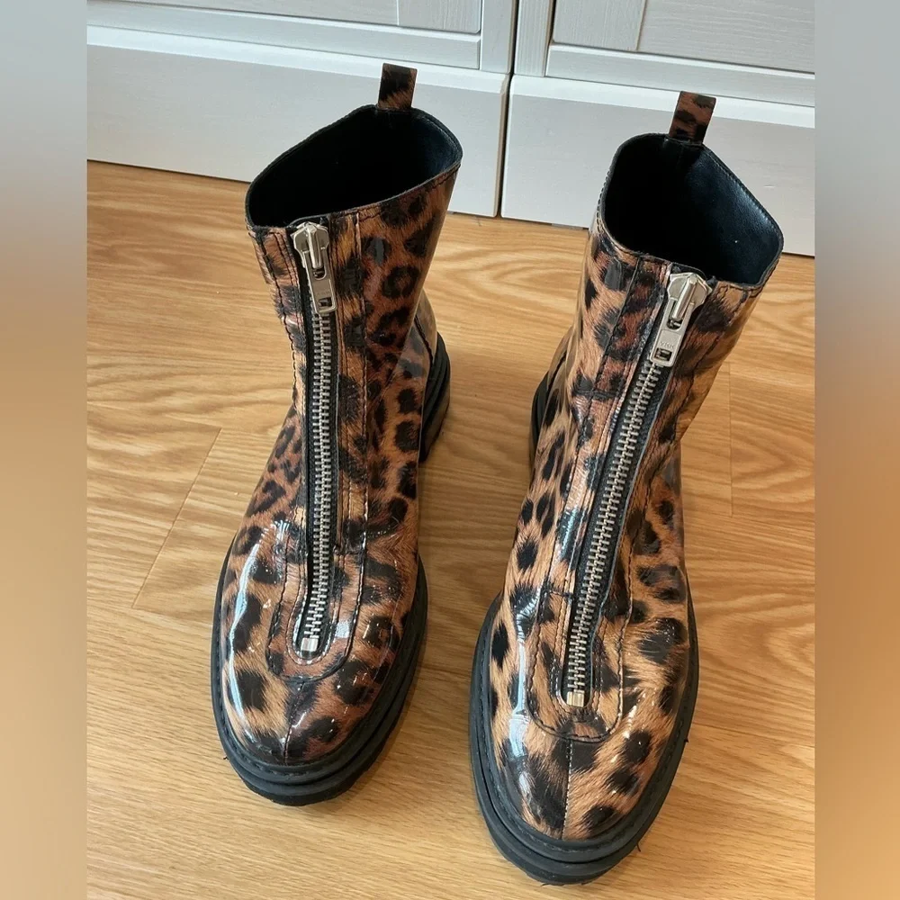 SCHUTZ Maryele Leopard Patent Print Combat Boots Size 9.5B
